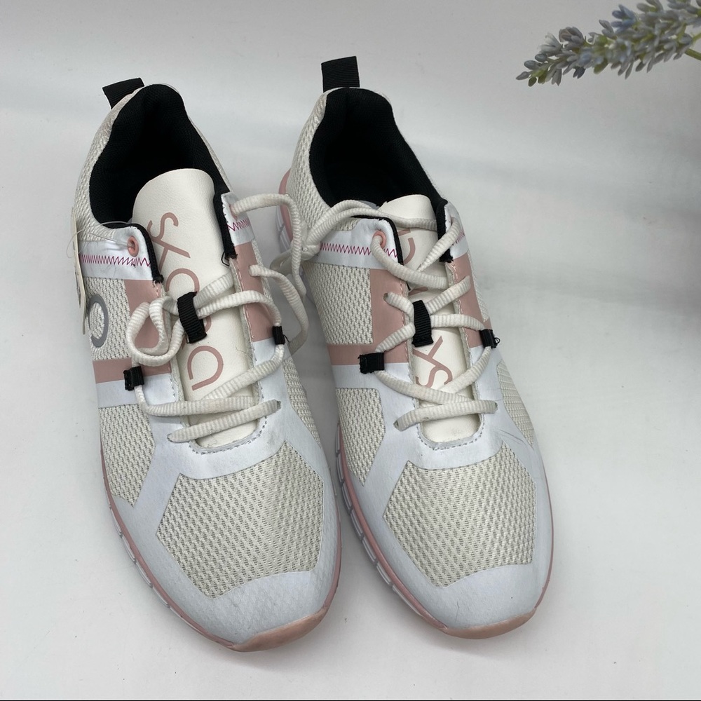 Skora Women's White and Pink Running Sneakers Size 10 style 038889 NEW